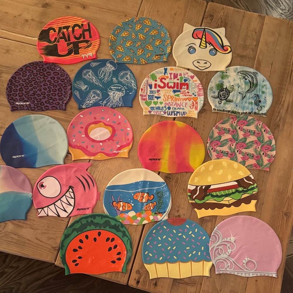 🏊‍♀️Lot of 17 Sporti & 1 TYR Silicone Fun Swim Caps EUC! 🏊‍♀️